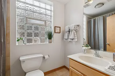 4426 S Calumet Avenue #3, Chicago, IL 60653 - Photo 21