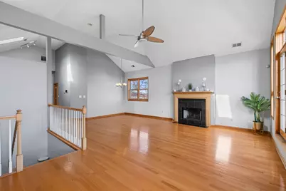 4426 S Calumet Avenue #3, Chicago, IL 60653 - Photo 7