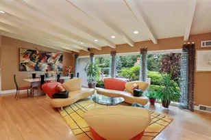 1122 S Estate Ln, Lake Forest, IL 60045 - Photo 11