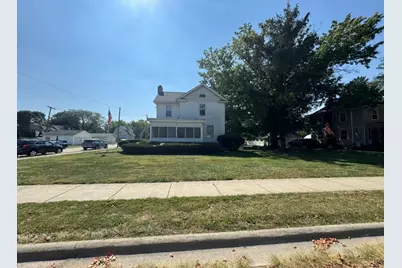 401 W 10th Street, Sterling, IL 61081 - Photo 1