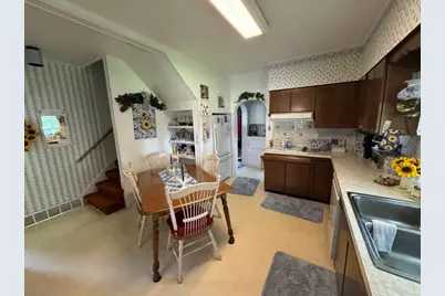 401 W 10th Street, Sterling, IL 61081 - Photo 15