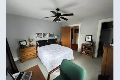 401 W 10th Street, Sterling, IL 61081 - Photo 25