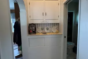 401 W 10th St, Sterling, IL 61081 - Photo 11