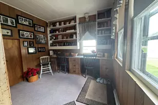 401 W 10th St, Sterling, IL 61081 - Photo 9