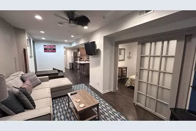 1123 W Addison Street, Chicago, IL 60613 - Photo 11