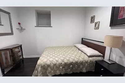 1123 W Addison Street, Chicago, IL 60613 - Photo 9