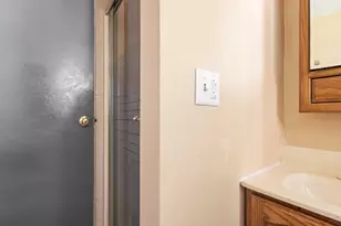 601 Derbyshire Ln, Bolingbrook, IL 60440 - Photo 15