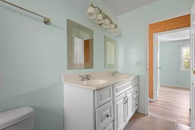 601 Derbyshire Lane, Bolingbrook, IL 60440 - Photo 25