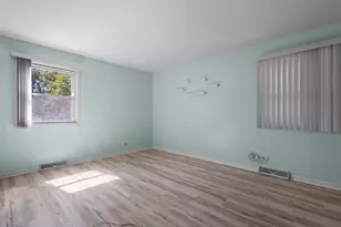 601 Derbyshire Ln, Bolingbrook, IL 60440 - Photo 23