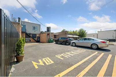 5940 W Montrose Avenue, Chicago, IL 60634 - Photo 39