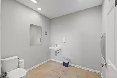 5940 W Montrose Avenue, Chicago, IL 60634 - Photo 17