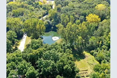 18238 W Gages Lake Road, Grayslake, IL 60030 - Photo 15