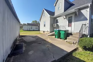 211 4th Ave, Mendota, IL 61342 - Photo 3