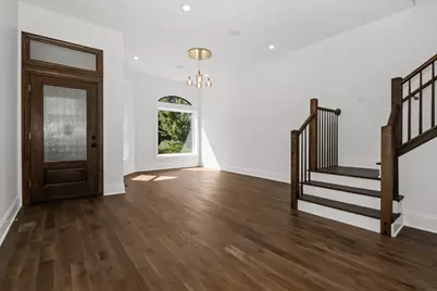 922 E 42nd Place, Chicago, IL 60653 - Photo 5