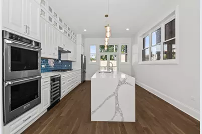 922 E 42nd Place, Chicago, IL 60653 - Photo 15