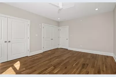 922 E 42nd Place, Chicago, IL 60653 - Photo 27