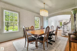 8010 Greenbriar Ct, Burr Ridge, IL 60527 - Photo 13