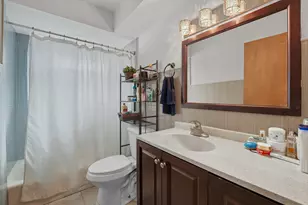 10817 S Oak Park Ave, Worth, IL 60482 - Photo 13