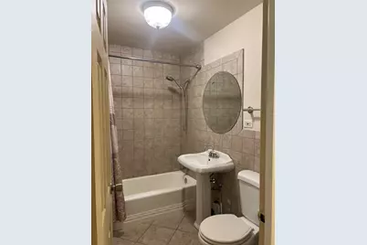 1516 Hinman Avenue #211, Evanston, IL 60201 - Photo 9