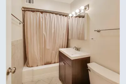 1516 Hinman Avenue #211, Evanston, IL 60201 - Photo 11