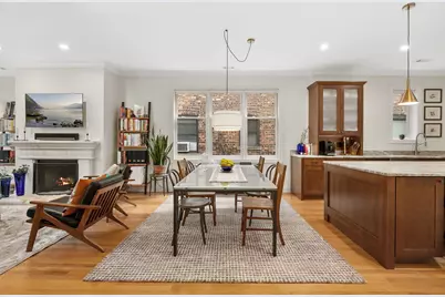 827 W Bradley Place #2E, Chicago, IL 60613 - Photo 7