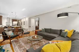 827 W Bradley Pl, Chicago, IL 60613 - Photo 5