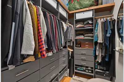 827 W Bradley Place #2E, Chicago, IL 60613 - Photo 19