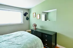 16411 Claire Ln, South Holland, IL 60473 - Photo 9