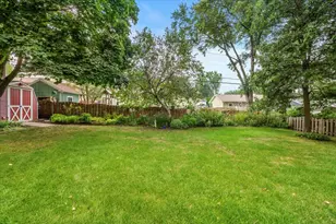 3705 W Anne St, McHenry, IL 60050 - Photo 19