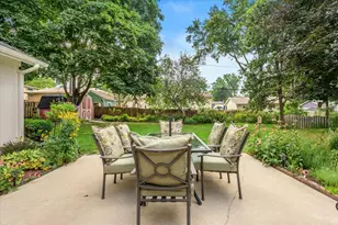 3705 W Anne St, McHenry, IL 60050 - Photo 21