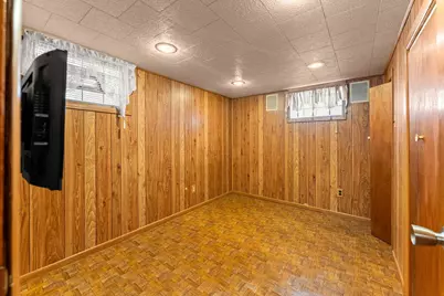 10305 S Avenue O Avenue, Chicago, IL 60617 - Photo 19