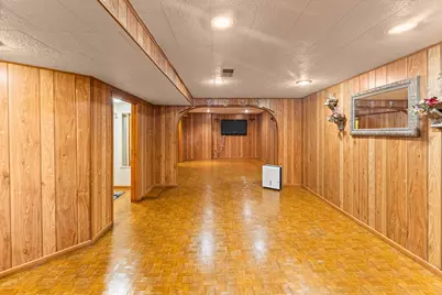 10305 S Avenue O Avenue, Chicago, IL 60617 - Photo 15