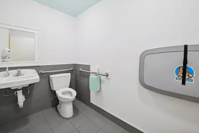 3827 N Southport Avenue, Chicago, IL 60613 - Photo 9