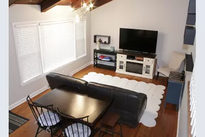 305 Maple Street, Glen Ellyn, IL 60137 - Photo 5