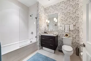 118 E Erie St, Chicago, IL 60611 - Photo 31