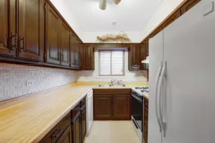 1940 183rd St, Homewood, IL 60430 - Photo 7
