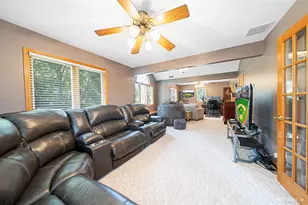 23715 S Ashland Ave, Crete, IL 60417 - Photo 13