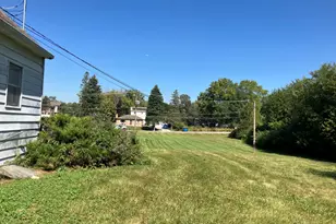 24W459 Lawrence Ave, Roselle, IL 60172 - Photo 5