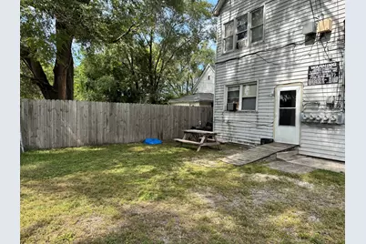 207 155th Street, Calumet City, IL 60409 - Photo 3