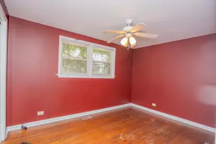 841 E 87th Pl, Chicago, IL 60619 - Photo 9