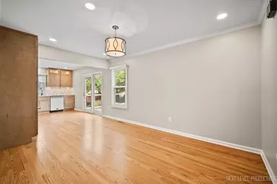 1718 Jeanette Avenue, Saint Charles, IL 60174 - Photo 11