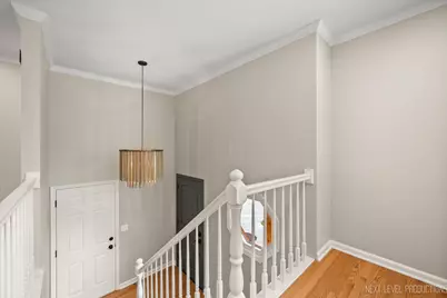 1718 Jeanette Avenue, Saint Charles, IL 60174 - Photo 7