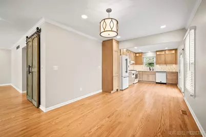 1718 Jeanette Avenue, Saint Charles, IL 60174 - Photo 13