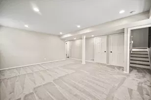 1718 Jeanette Ave, Saint Charles, IL 60174 - Photo 25