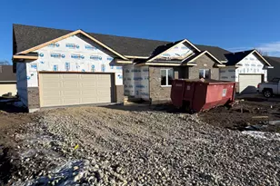 311 E Pershing St, Stillman Valley, IL 61084 - Photo 9