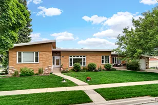 9157 S Avers Ave, Evergreen Park, IL 60805 - Photo 3