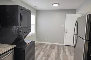 104 Walnut St, Park Forest, IL 60466 - Photo 5