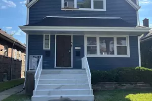 11437 S Calumet Ave, Chicago, IL 60628 - Photo 1