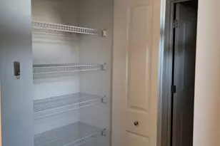 6010 Winterhaven Dr, Joliet, IL 60431 - Photo 27