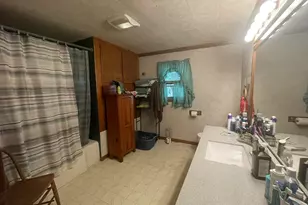14254 Barber Greene Rd, Sycamore, IL 60178 - Photo 15